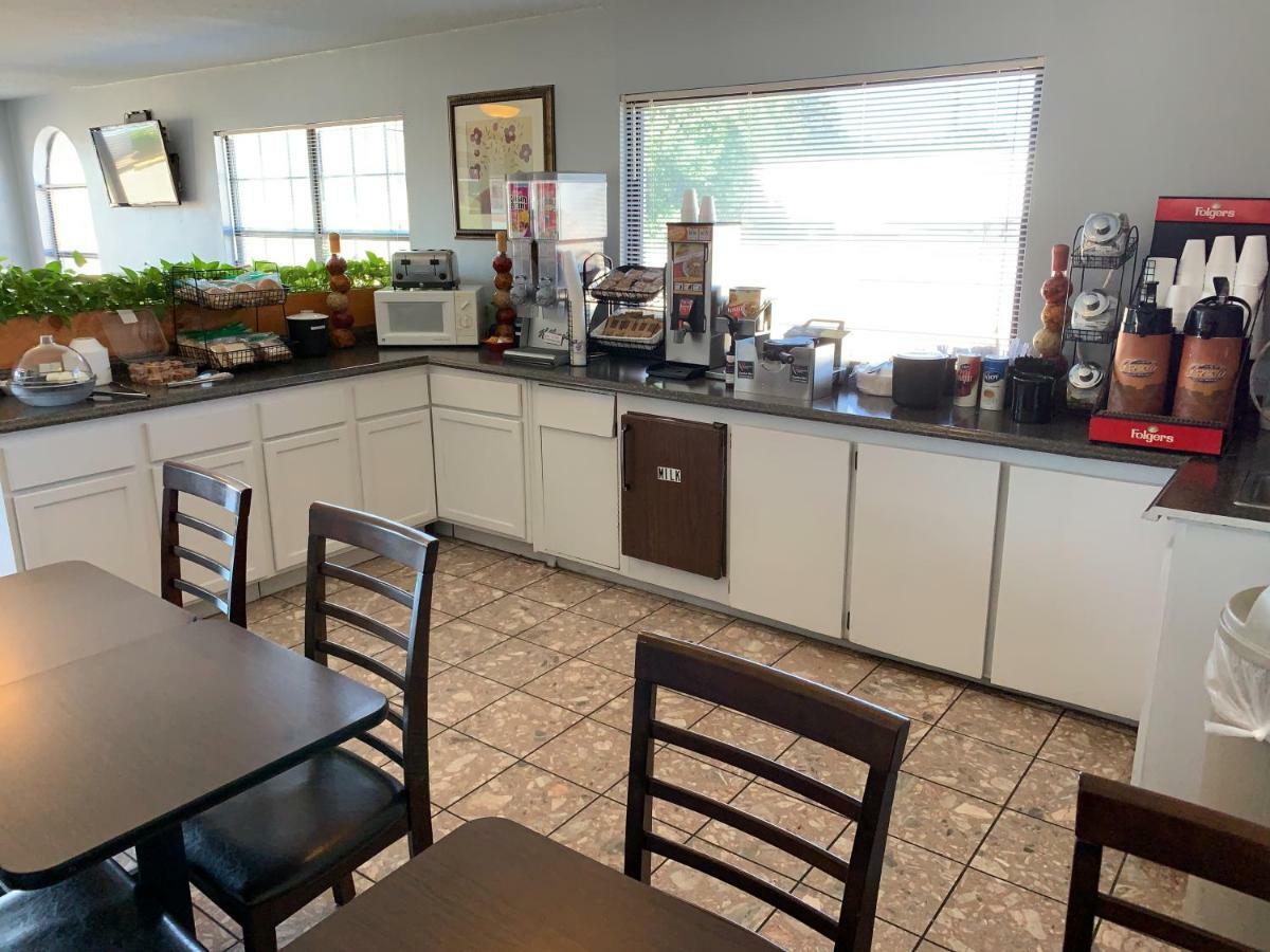 Americas Best Value Inn Меридиан Экстерьер фото